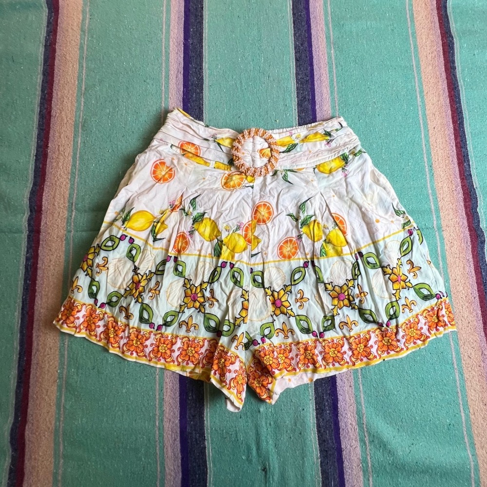 Shore Citrus Print Shorts Womens XS White Lemon Orange Belted Smocked Summer